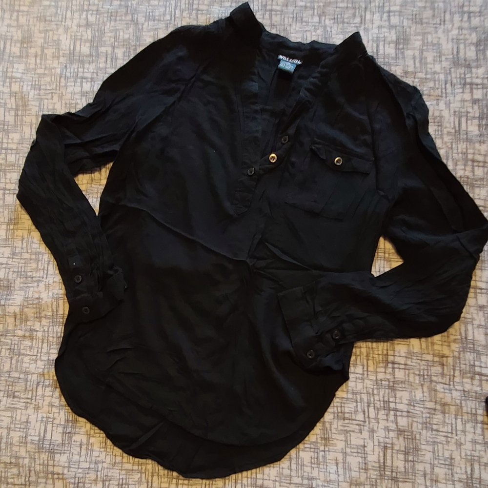 ❣️ Black Top [Youth/Teen Size]❣️BOGO